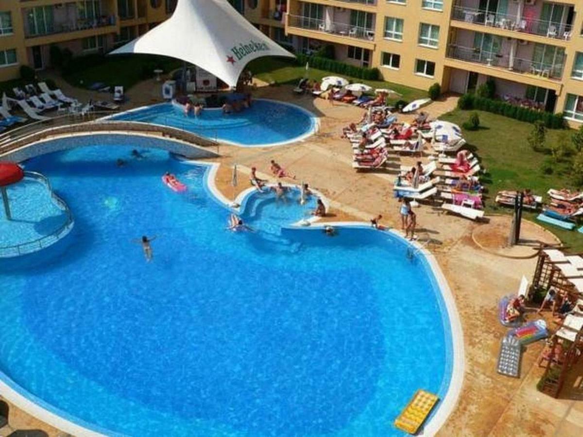 Pollo Resort Mikosta Apartments Slântsjev Brjag Eksteriør bilde